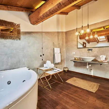Farm stay Cascina Mirandola *